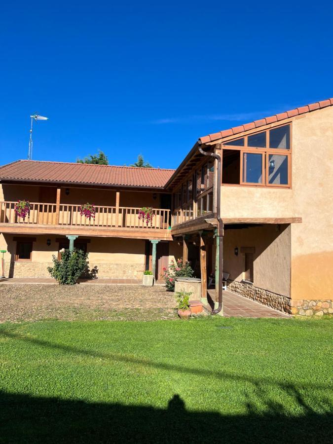 Casa Villa Franca Llamas de la Ribera Exterior photo